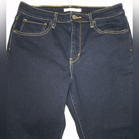 3 EUC Levi's skinny jeans size 30 - Picture 14 of 16